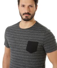 Camiseta-Listrada-com-Bolso-Preta-8367641-Preto_4