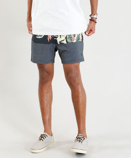 Short-Masculino-com-Estampa-de-Folhagem-e-Bolsos-Preto-9394444-Preto_1