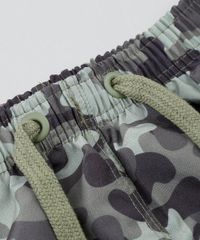 Conjunto-Infantil-de-Camiseta-Dinossauro-Manga-Curta-Azul-Marinho---Bermuda-Estampada-Camuflada-Verde-9428681-Verde_4