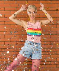 Short-Jeans-Feminino-Mom-Carnaval-Cintura-Alta-com-Cadarco-Colorido-Azul-Claro-9458566-Azul_Claro_2