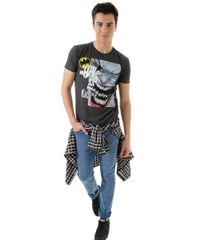 Camiseta-Batman-vs-Coringa-Cinza-Mescla-Escuro-8397247-Cinza_Mescla_Escuro_3 Camiseta-Batman-vs-Coringa-Cinza-Mescla-Escuro-8397247-Cinza_Mescla_Escuro_3