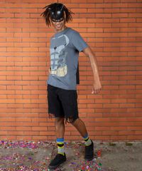Camiseta-Masculina-Carnaval-Batman-com-Capa-Manga-Curta-Chumbo-9411357-Chumbo_2