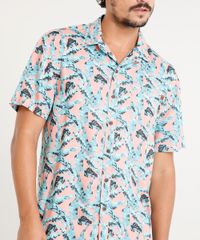 Camisa-Masculina-Estampada-de-Folhagem-com-Bolso-Manga-Curta-Coral-9434801-Coral_4