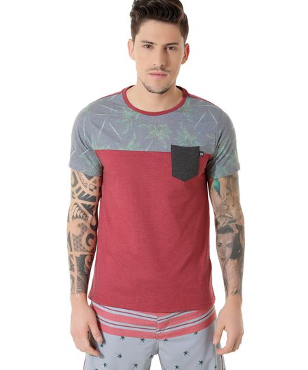 Camiseta-com-Bolso-Vermelha-8382783-Vermelho_1 Camiseta-com-Bolso-Vermelha-8382783-Vermelho_1