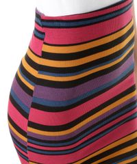 Saia-Midi-Listrada-Preta-8368480-Preto_4