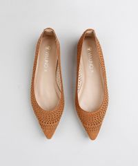 Sapatilha-Feminina-Bico-Fino-Via-Uno-com-Laser-Cut-Caramelo-9422482-Caramelo_4