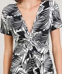 Macacao-Feminino-Pantacourt-Estampado-de-Folhagens-com-No-Manga-Curta-Preto-9310782-Preto_4
