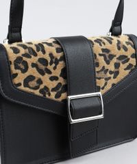 Bolsa-Feminina-Transversal-com-Estampa-Animal-Print-e-Fivela-Preta-9359480-Preto_4