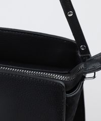 Bolsa-Feminina-Transversal-Alca-com-Tacha-Preta-9360790-Preto_5