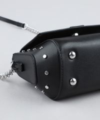 Bolsa-Feminina-Transversal-com-Tachas-e-Alca-de-Corrente-Preta-9360784-Preto_5