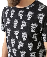 Camiseta-Estampada-de-Caveiras-Preta-8396724-Preto_4