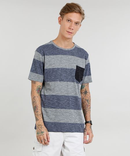 Camiseta-Masculina-Listrada-com-Bolso-Manga-Curta-Gola-Careca-Cinza-Mescla-9435002-Cinza_Mescla_1