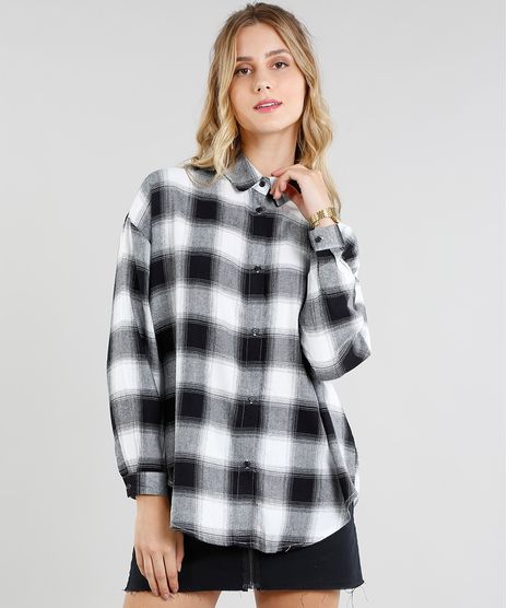 Camisa-Feminina-Oversized-em-Flanela-Estampada-Xadrez-Manga-Longa-Preta-9364274-Preto_1
