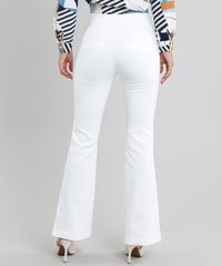 Calca-Feminina-Flare-com-Martingale-e-Botoes-Off-White-9372177-Off_White_2
