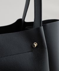 Bolsa-Feminina-Shopper-Grande-com-Piercings--Preta-9108100-Preto_5