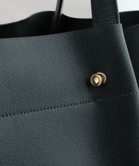 Bolsa-Feminina-Shopper-Grande-com-Piercings--Verde-Escuro-9108100-Verde_Escuro_5