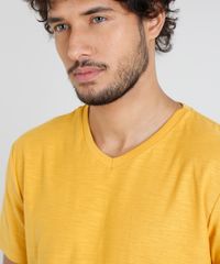 Camiseta-Masculina-Basica-Manga-Curta-Gola-V-Mostarda-9447466-Mostarda_4