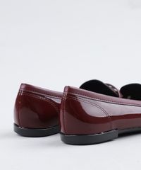 Mocassim-Feminino-Bico-Fino-Moleca-em-Verniz-Vinho-9474426-Vinho_3