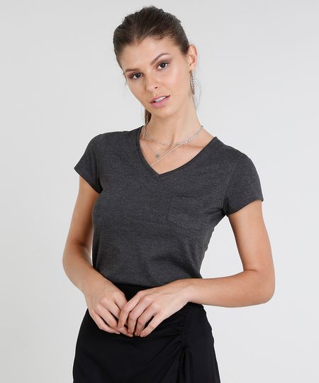 Blusa-Feminina-Basica-com-Bolso-Manga-Curta-Decote-V-Cinza-Mescla-Escuro-8336886-Cinza_Mescla_Escuro_1