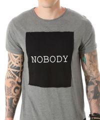 Camiseta-Longa--Nobody--Cinza-Mescla-8438917-Cinza_Mescla_4