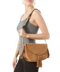 Bolsa-Transversal-em-Suede-com-Franjas-Caramelo-8359512-Caramelo_2