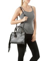 Bolsa-Trapezio-com-Franjas-Preta-8327682-Preto_2