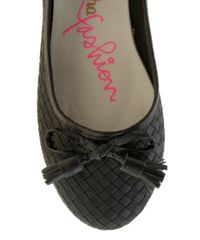 Sapatilha-Molekinha-com-Laco-Preta-8436417-Preto_4