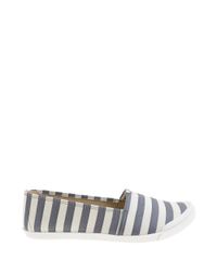 Tenis-Slip-On-Moleca-Estampado-Listrado-Branco-8436074-Branco_1