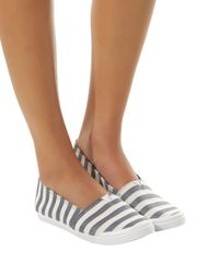 Tenis-Slip-On-Moleca-Estampado-Listrado-Branco-8436074-Branco_2