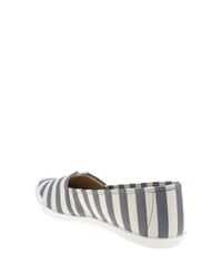 Tenis-Slip-On-Moleca-Estampado-Listrado-Branco-8436074-Branco_3