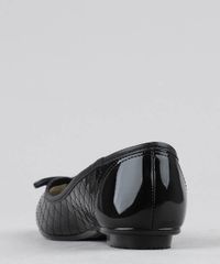 Sapatilha-Feminina-Bico-Redondo-Moleca-Matelasse-em-Verniz-Preta-8166713-Preto_3