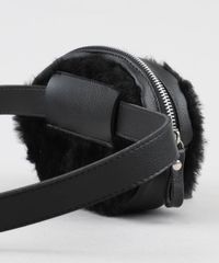 Pochete-Feminina-com-Pelucia-Preta-9439380-Preto_4