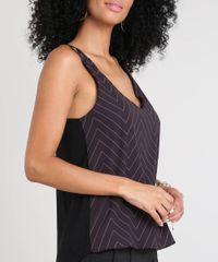 Regata-Feminina-com-Estampa-Chevron-Alcas-Cruzadas-Decote-V-Preta-9438776-Preto_4