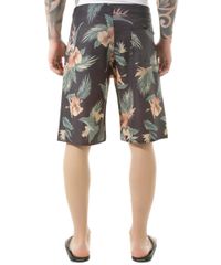 Bermuda-Estampada-Floral-Preta-8417729-Preto_2
