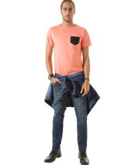 Camiseta-com-Bolso-Coral-8428268-Coral_3