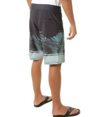 Bermuda-Estampada-de-Folhagem-Preta-8429209-Preto_2