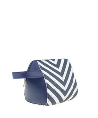 Necessaire-com-Estampa-Listrada-Azul-Marinho-8478471-Azul_Marinho_2 Necessaire-com-Estampa-Listrada-Azul-Marinho-8478471-Azul_Marinho_2