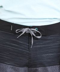 Bermuda-Surf-Masculina-com-Listras-Preta-9449608-Preto_2