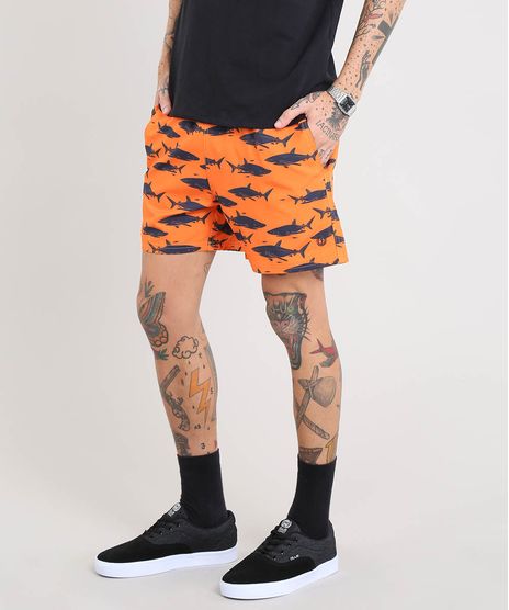 Short-Masculino-Estampado-de-Tubarao-com-Bolsos-Laranja-9456393-Laranja_1