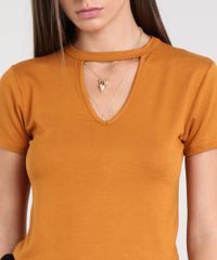 Blusa-Feminina-Choker-Basica-Manga-Curta-Decote-Redondo-Mostarda-8625969-Mostarda_4