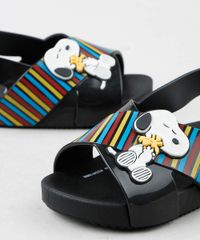 Sandalia-Infantil-Zaxy-Nina-Snoopy-com-Tiras-Cruzadas-Preta-9512483-Preto_5 Sandalia-Infantil-Zaxy-Nina-Snoopy-com-Tiras-Cruzadas-Preta-9512483-Preto_5