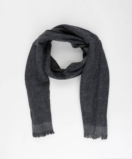 Cachecol-Masculino-em-Trico-com-Listras-Cinza-Mescla-Escuro-9363310-Cinza_Mescla_Escuro_1 Cachecol-Masculino-em-Trico-com-Listras-Cinza-Mescla-Escuro-9363310-Cinza_Mescla_Escuro_1