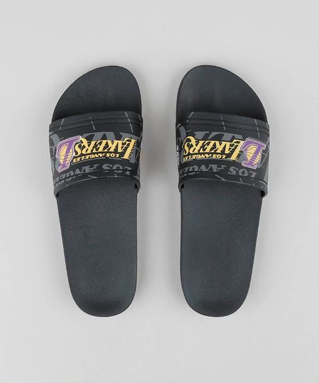 Chinelo-Slide-Masculino-Rider-Los-Angeles-Lakers-Preto-9512141-Preto_1 Chinelo-Slide-Masculino-Rider-Los-Angeles-Lakers-Preto-9512141-Preto_1
