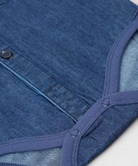 Body-Camisa-Jeans-Infantil-com-Bolso-Manga-Longa-Azul-Escuro-9443401-Azul_Escuro_5