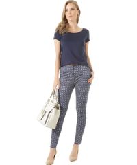Calca-Skinny-Estampada-Floral-com-Cinto-Azul-Marinho-8411860-Azul_Marinho_3