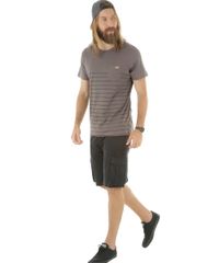 Camiseta-com-Bolso-Chumbo-8439039-Chumbo_3