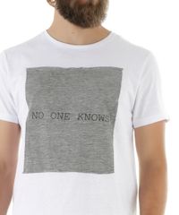 Camiseta-Longa--No-one-knows--Branca-8450856-Branco_4