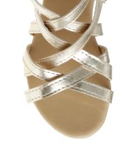 Rasteira-Gladiadora-Metalizada-Dourada-8473752-Dourado_4