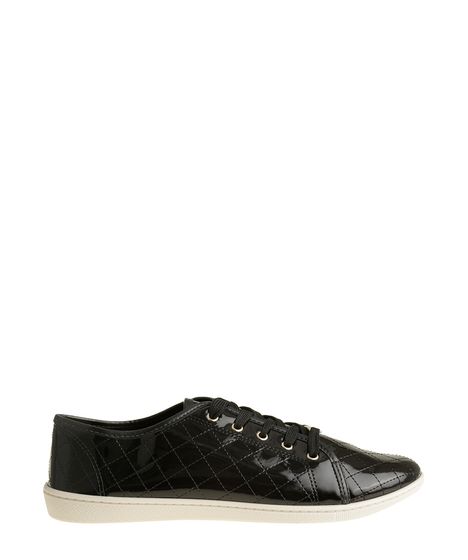 tenis moleca envernizado