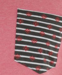 Camiseta-com-Bolso-Vinho-8269915-Vinho_4